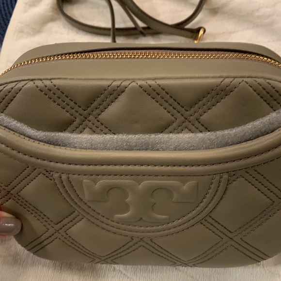 Tory Burch Fleming Camera Bag - Picture 2 of 3